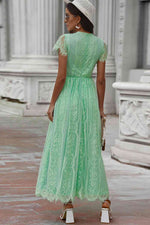 Scalloped Lace