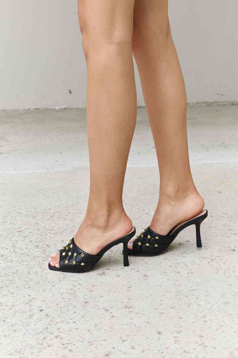 Mule Heels