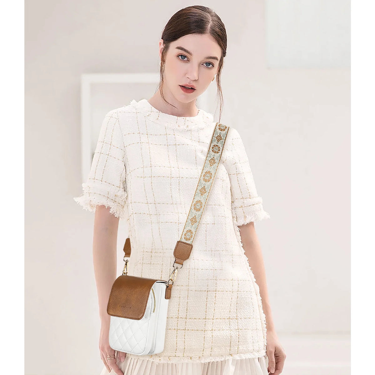 Crossbody Bags for Women Trendy Leather Triple Compartment Cell Phone Shoulder Wallet Purses with Card Slots