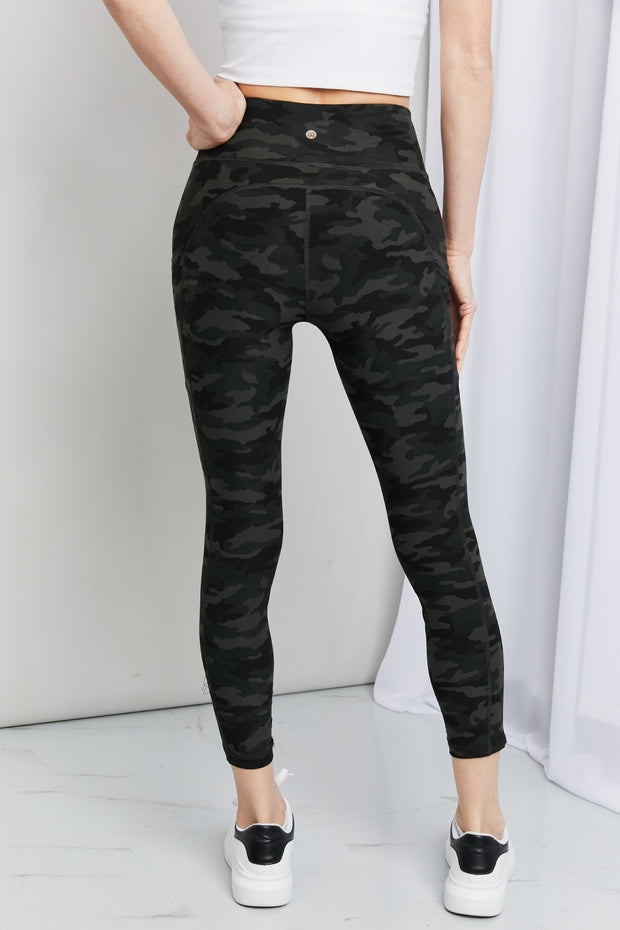 Full Size Camouflage Wide Waistband Leggings With Pockets