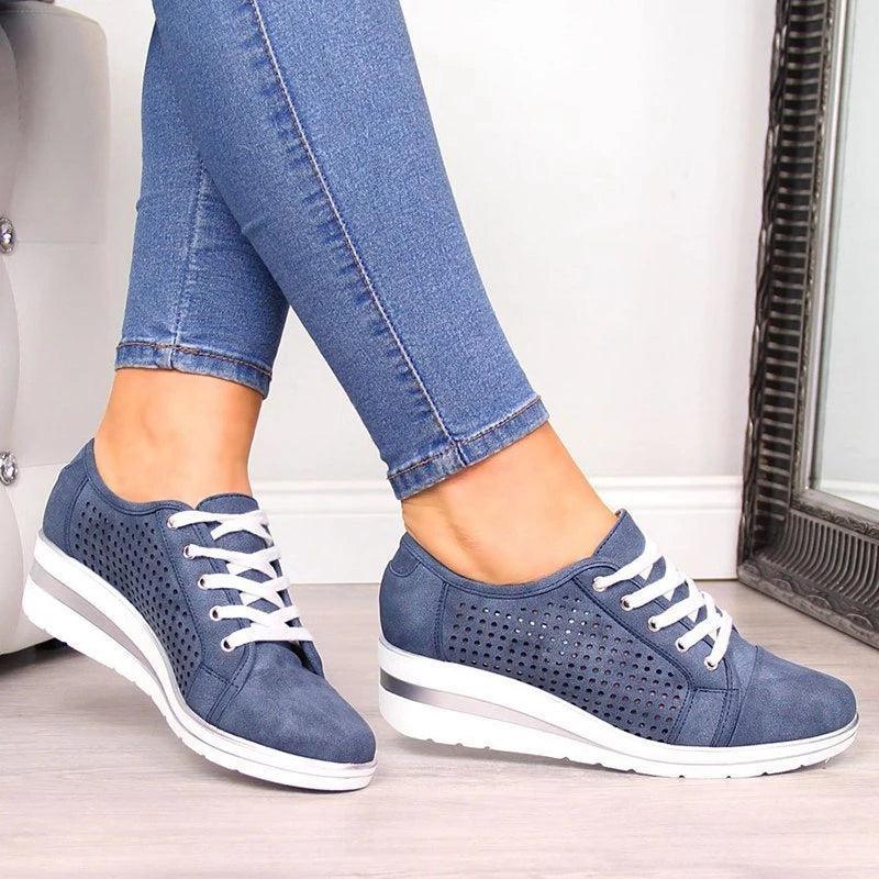 Wedge Shoes Summer Autumn Casual Canvas Sneakers Breathable Platform Sneakers Meddle Heel Pointed Toe Air Mesh Shoe